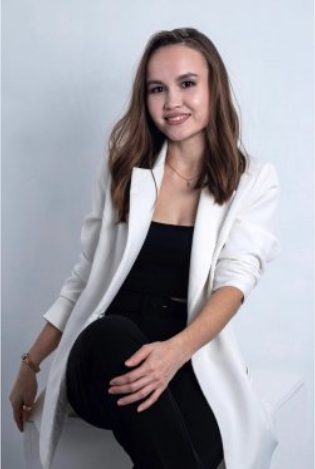 Вероника Семенова